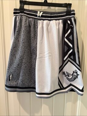 Trillest X Savs X Sole Supremacy Be Like Mike Shadow Swingman Shorts SZ Large